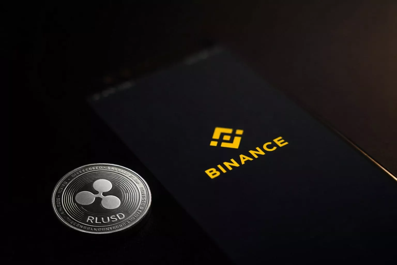 Ripple’s RLUSD Lands on Binance, Turning a Quiet Stablecoin Into a Strategic Crossroads for XRP and Global Payments