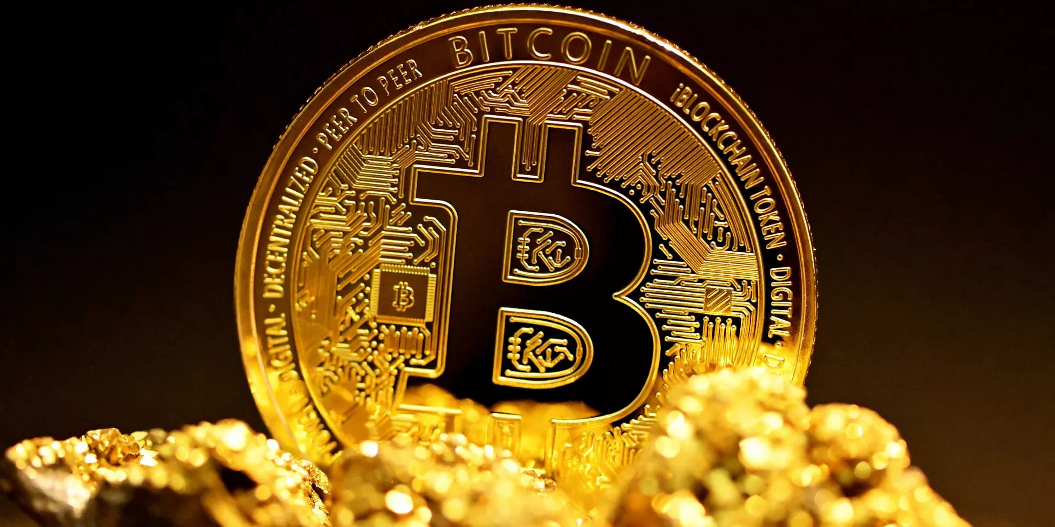 Why Bitwise Is Pairing Bitcoin and Gold to Bet Against a Weaker Dollar