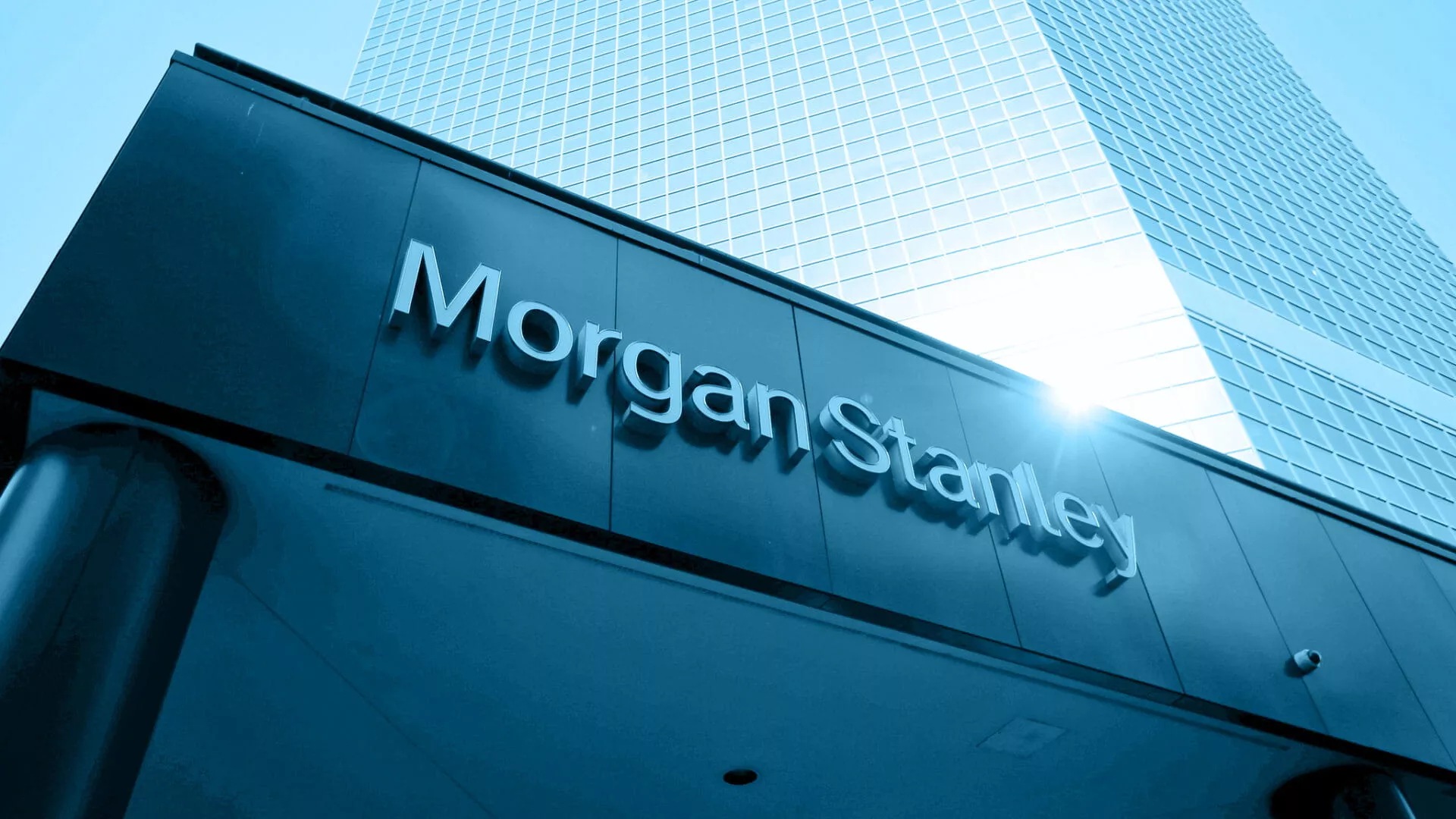 Morgan Stanley Accelerates Its Crypto Ambitions With Strategic Push Into DeFi and Tokenized Assets